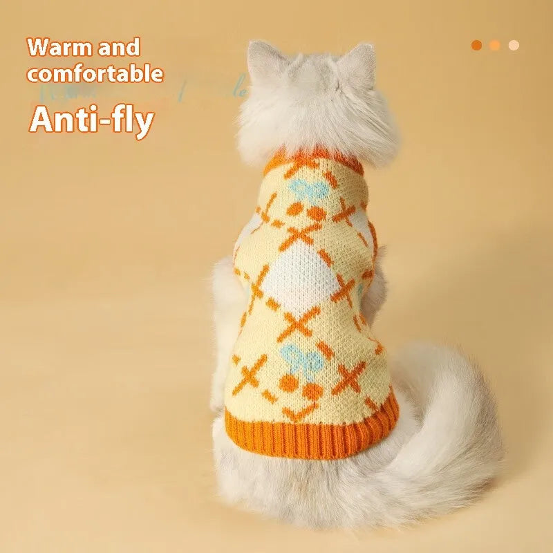 Orange cherry diamond knit cat sweater for autumn winter wear with windproof properties