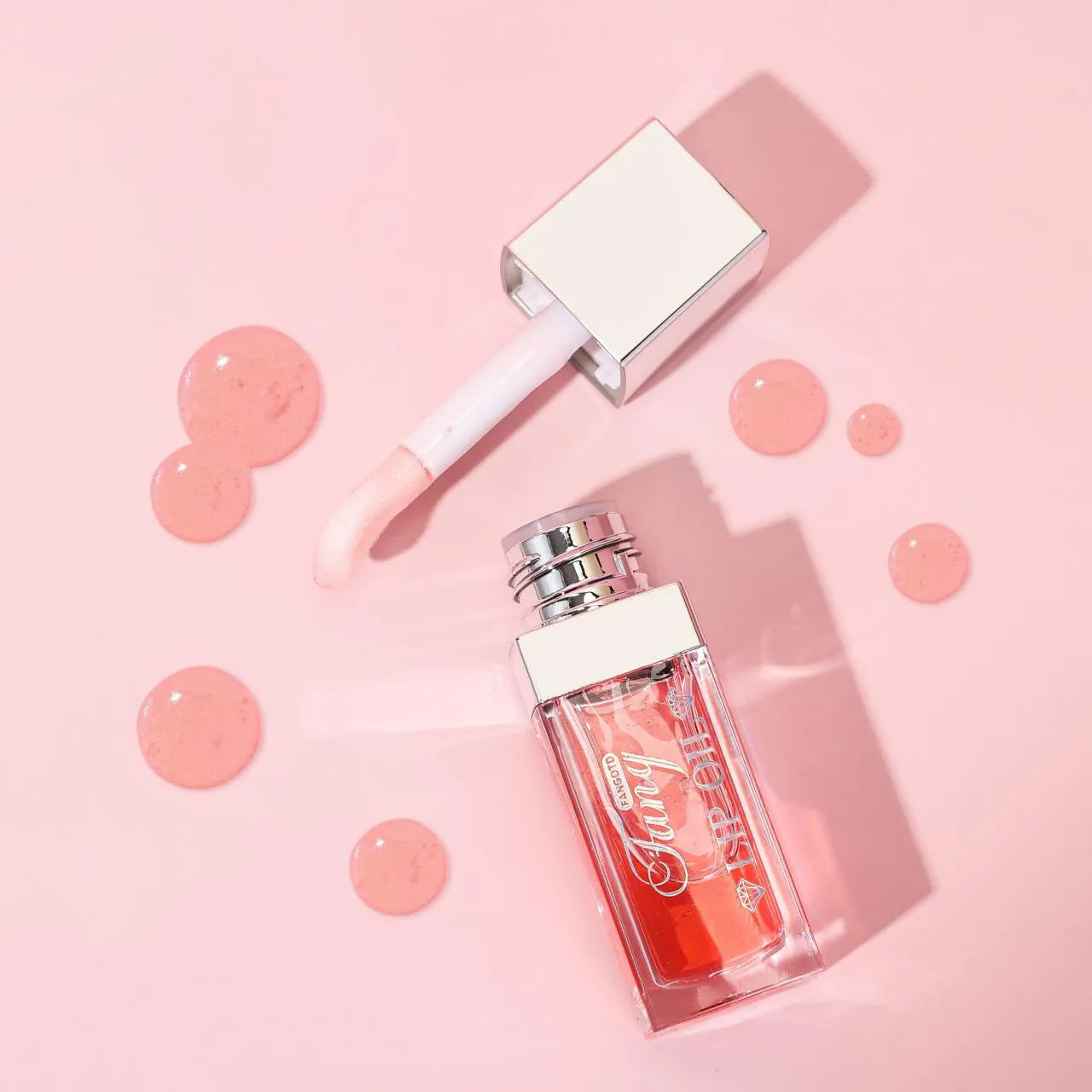 Five bright colour options of moisturising lip gloss mint lipstick with repairing effects