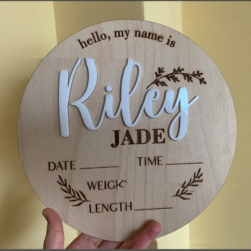 Square wooden newborn name plaque with birth information, 15cm, in three style options.