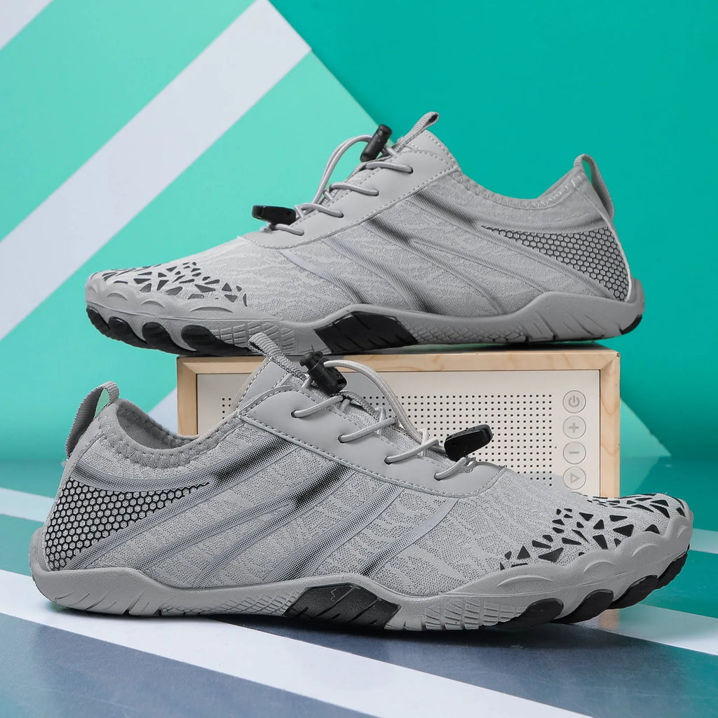 Casual unisex beach running shoes in Lycra stretch fabric, shown in beige, black, dark blue, gray, or white powder.