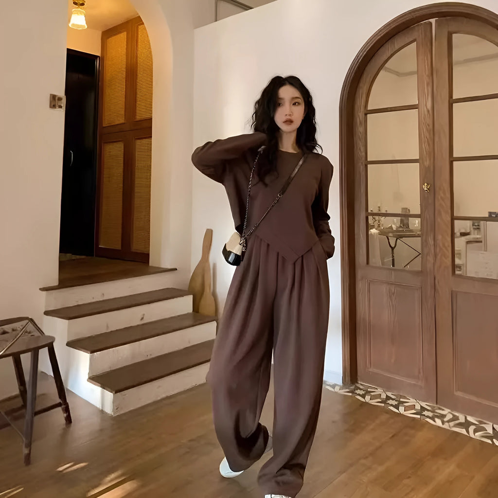 Women's brown casual sports suit with loose-fitting top and trousers in Japanese Korean style
