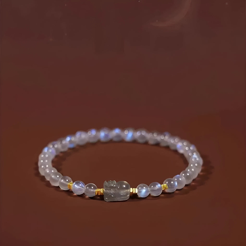 Women's moonstone bracelet with Zodiac animal modelling and blue light stones