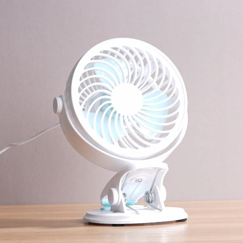 USB clip desk fan with three blades in compact 19cm design for quiet office or dormitory use