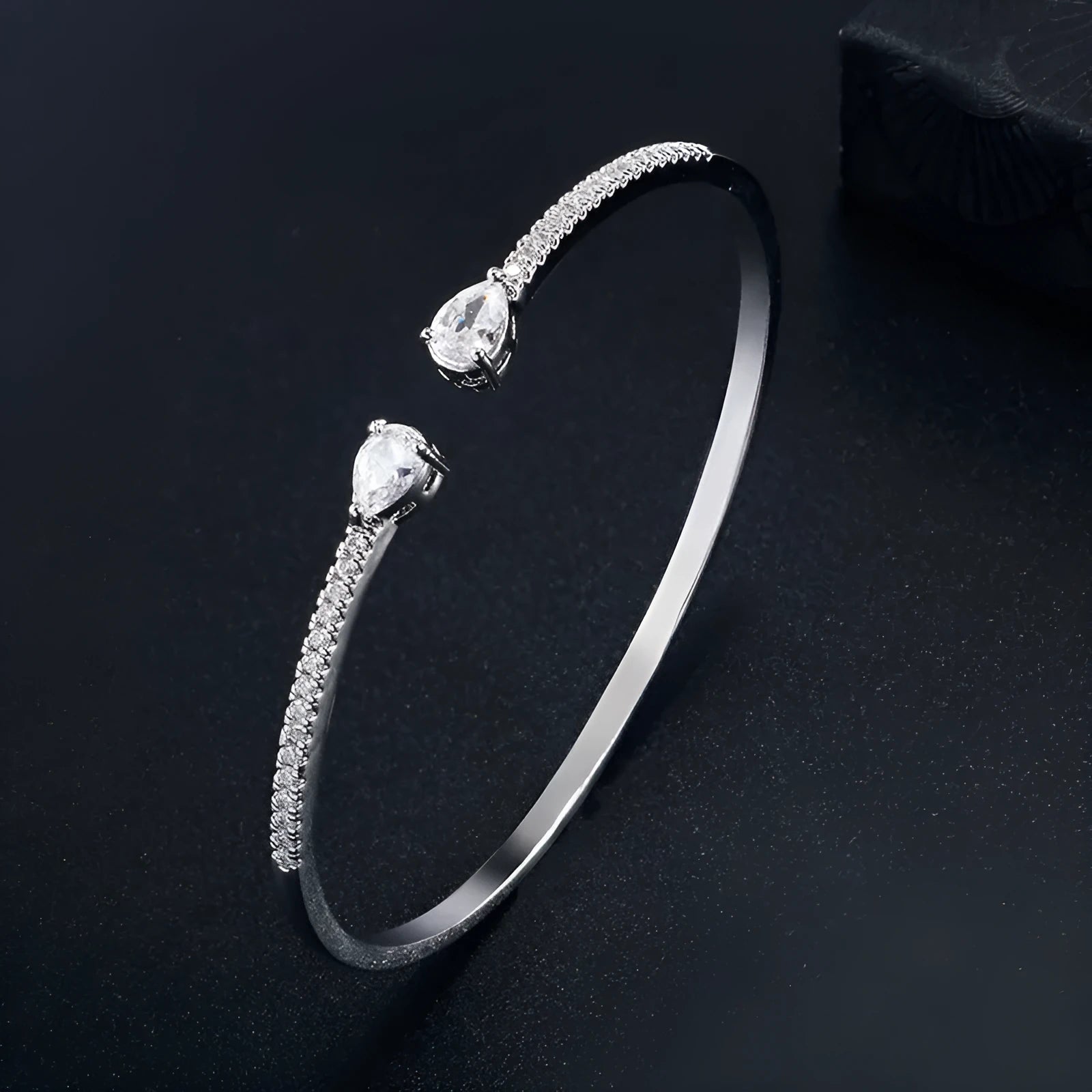 Multi-zircon personalised bracelet with inlaid stones on copper base in white and blue colour options