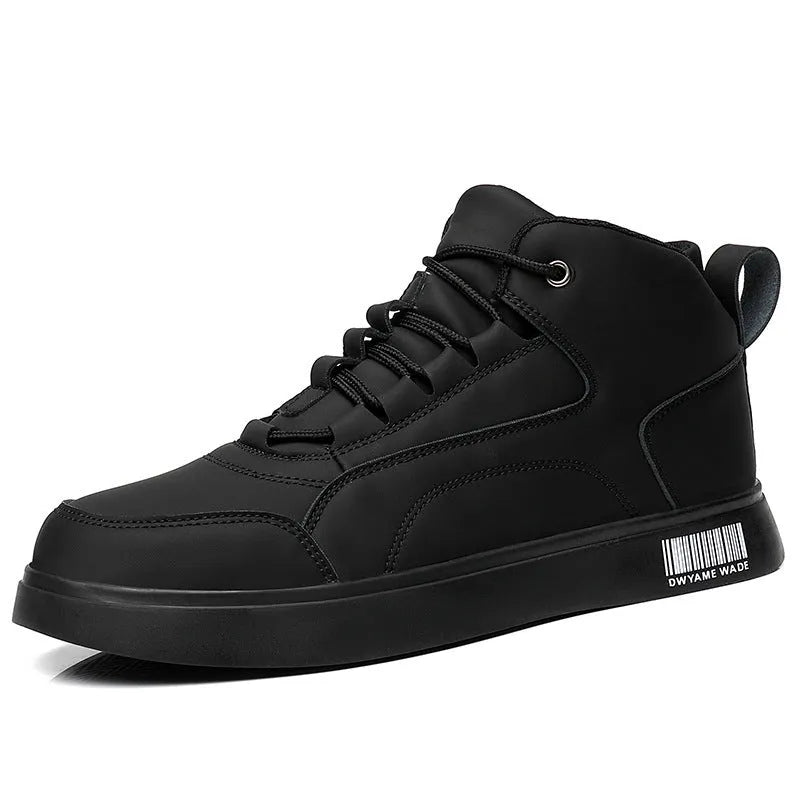 Men's white mid-top casual board shoes with rubber soles and lace-up design.