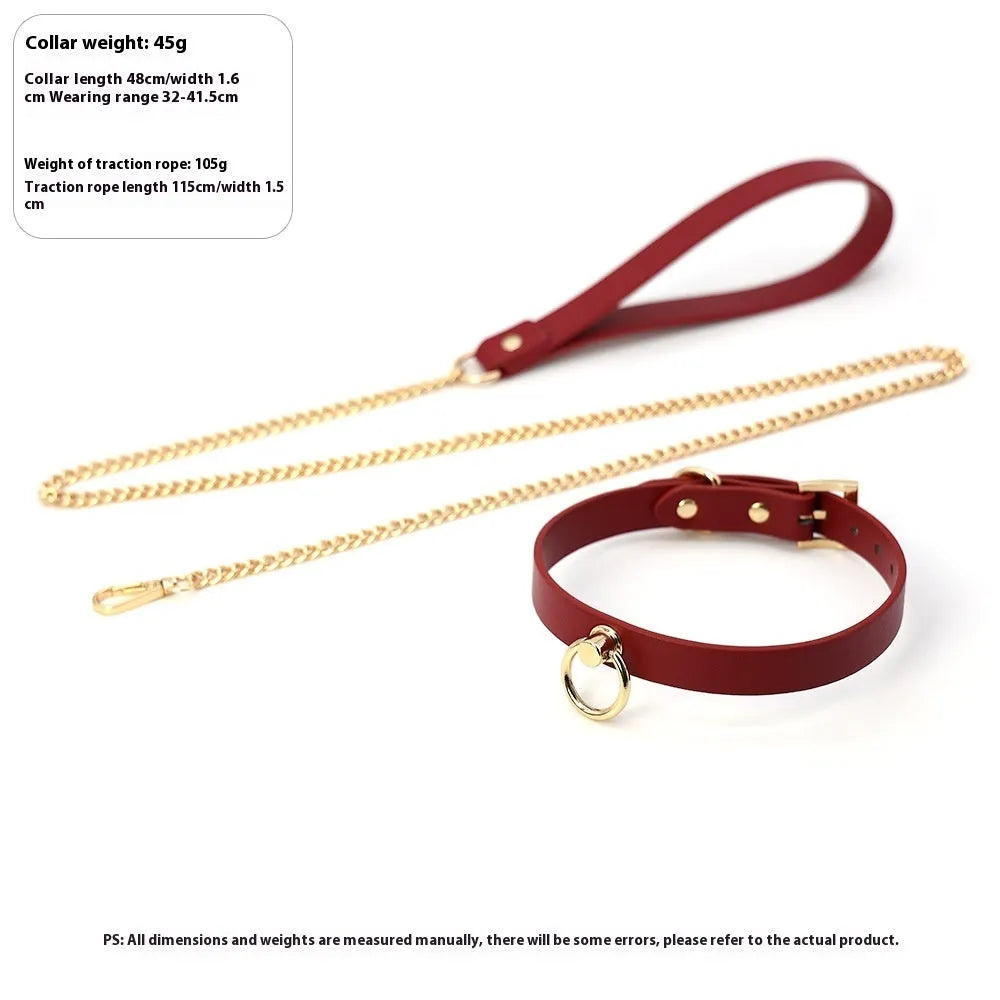 Genuine cowhide leather bondage collar with adjustable drag chain in black colour