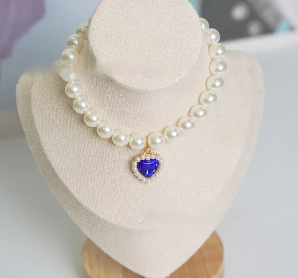 Decorative pearl and love gem cat collar necklace in a choice of colours on size guide.
