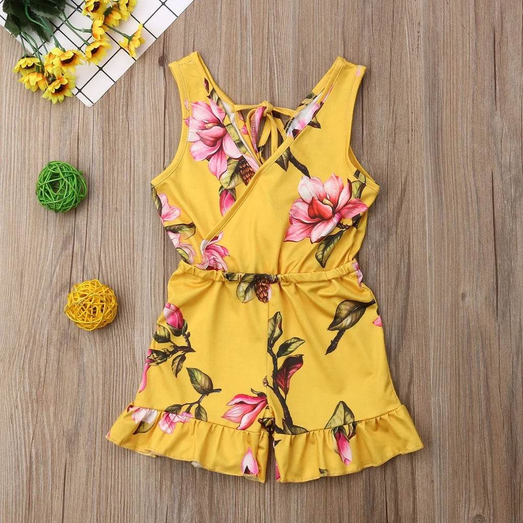 Girls floral summer cotton outfit in white or yellow colour for baby girls