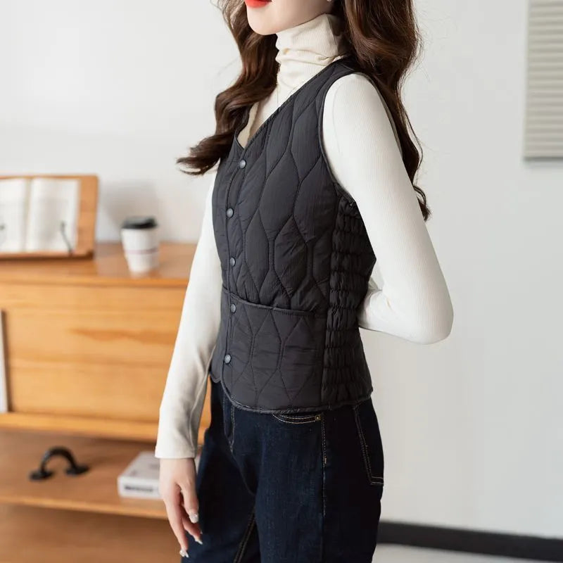 Women's short bottoming vest with velvet lining, slim fit, available in multiple colours and sizes