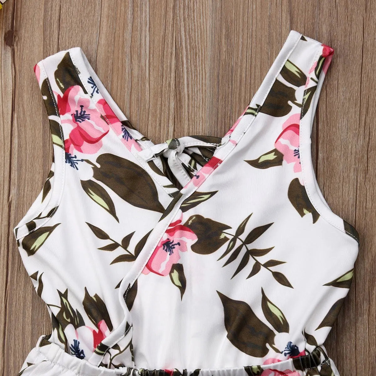 Girls floral summer cotton outfit in white or yellow colour for baby girls