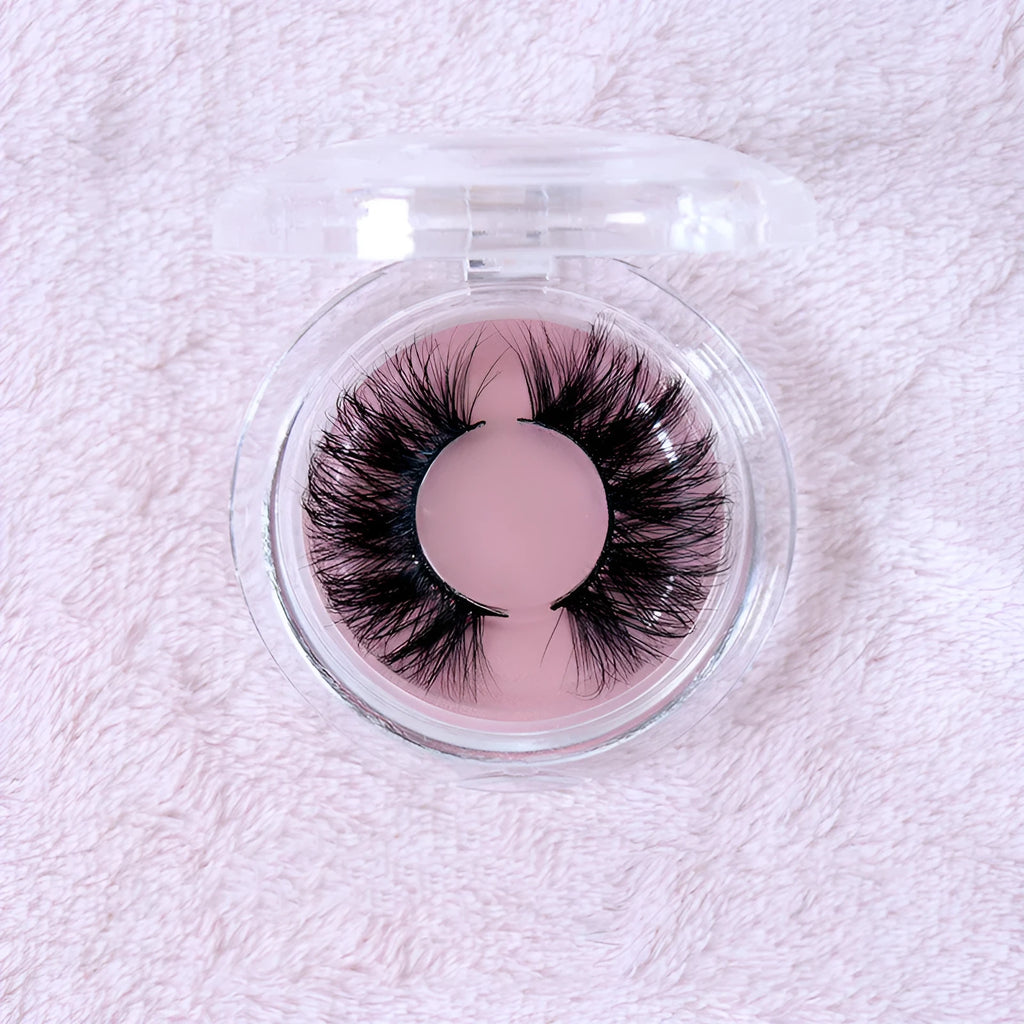25MM3D mink false eyelashes in 25mm length on a white background showing soft 3D volume