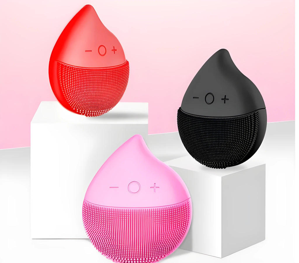 Electric facial cleaner in black with ultrasonic vibration for deep facial cleansing
