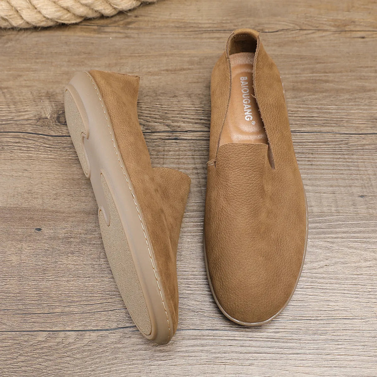 Handmade khaki men's shoes with low-top wedge heel design and cowhide interior
