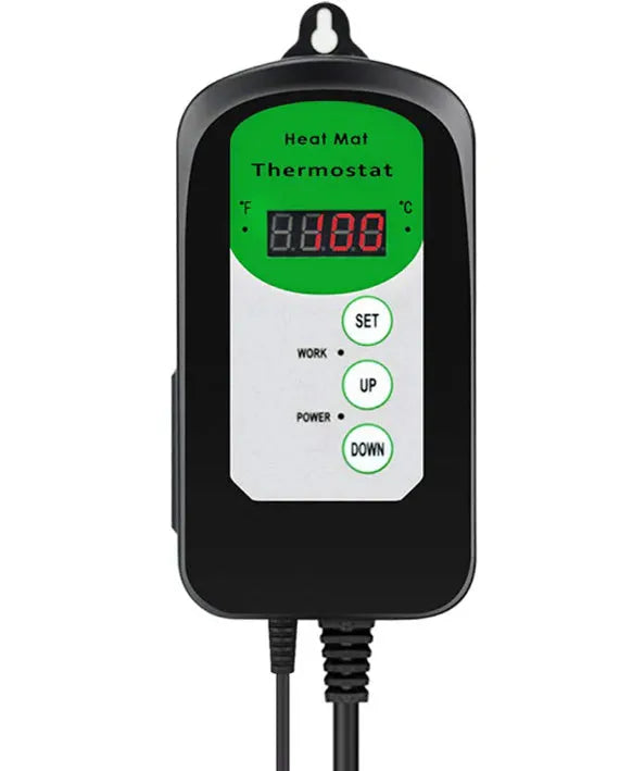 Household digital temperature controller with LED display showing temperature reading