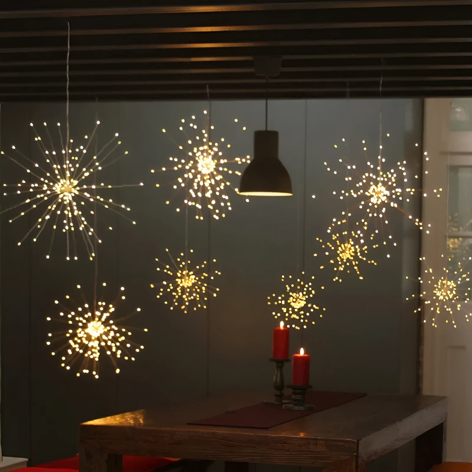 Solar-powered LED meteor shower hanging light with firework effect for garden or room decoration