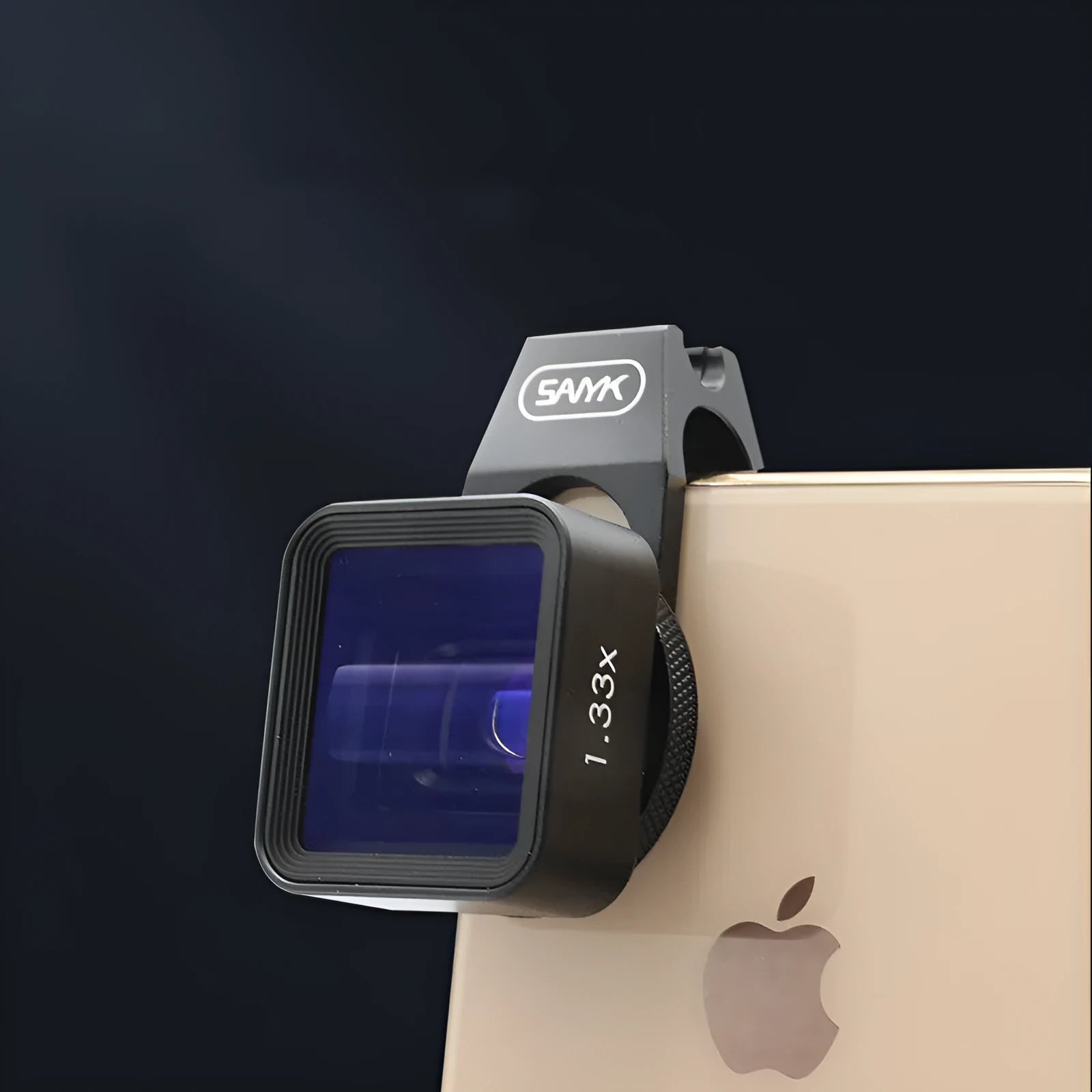 Black SANYK 1.33x anamorphic widescreen lens for mobile phones