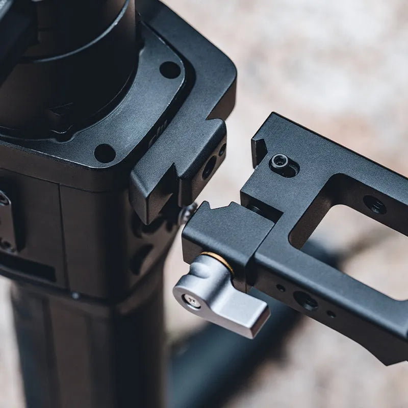 PGYTECH aluminium alloy mounting bracket for DJI Ronin S and SC gimbals with cold shoe and thread mounts.