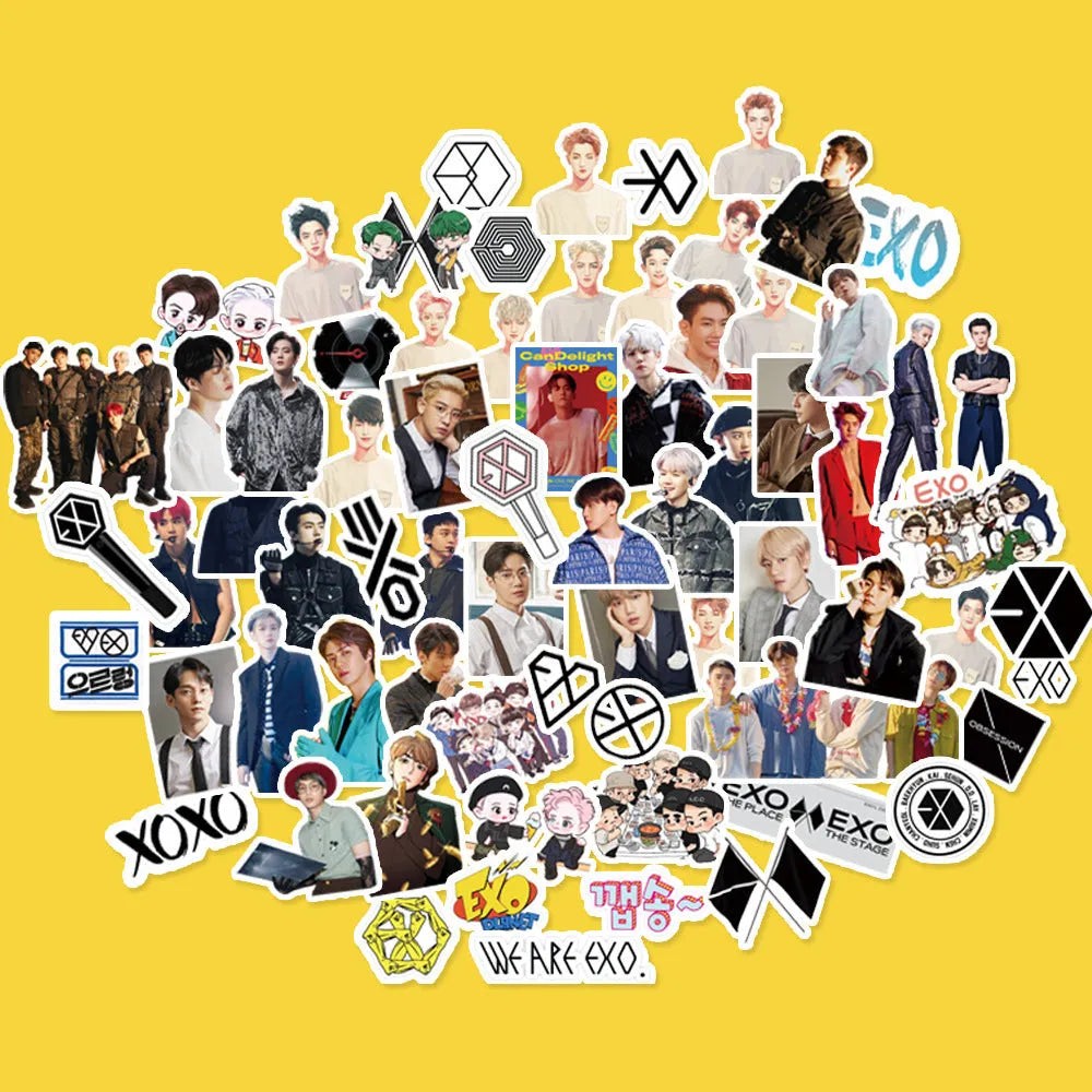 Star-shaped luggage sticker featuring music group designs, size 6cm by 4cm.