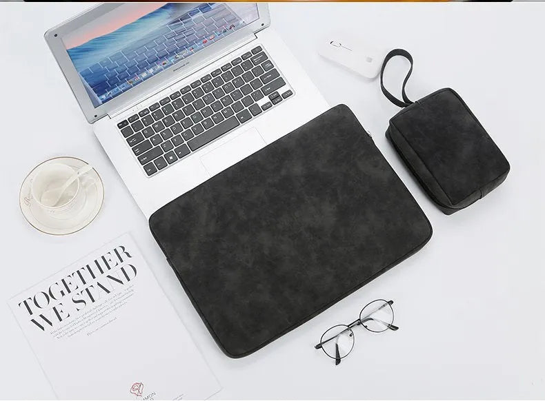 Black PU leather laptop liner bag with zipper opening and soft handle for 13-15.6 inch tablets