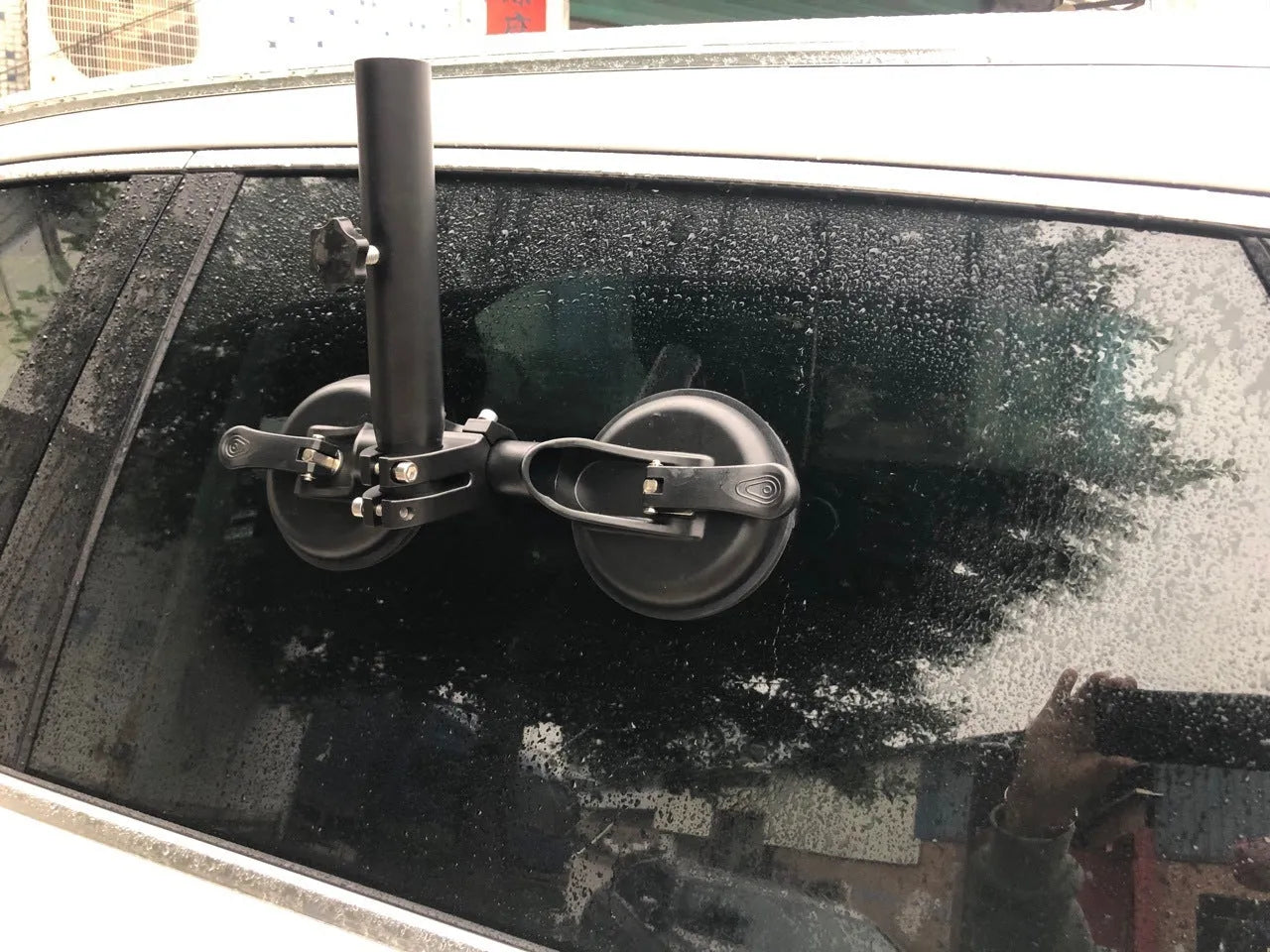 Black car flagpole glass sucker base with round rubber suction cup and ABS construction