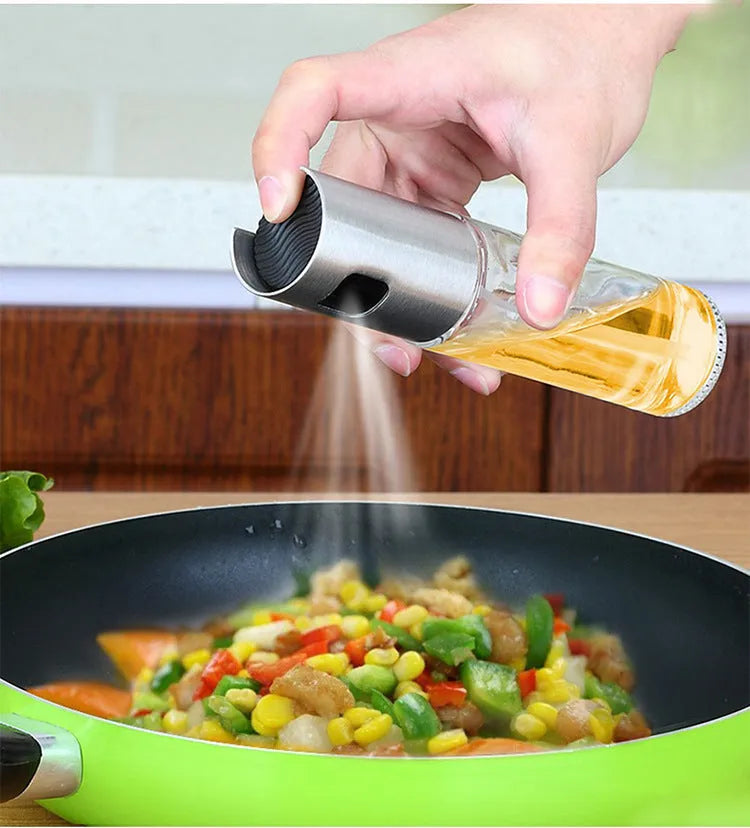 Gold push-pump oil spray bottle for BBQ and kitchen cooking with 100ml capacity