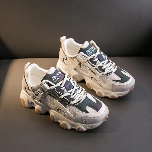 Breathable wild daddy shoes for women with mid heel and non-slip rubber sole in beige