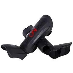Junior adult boxing leggings in Black with PU and EVA foam padding