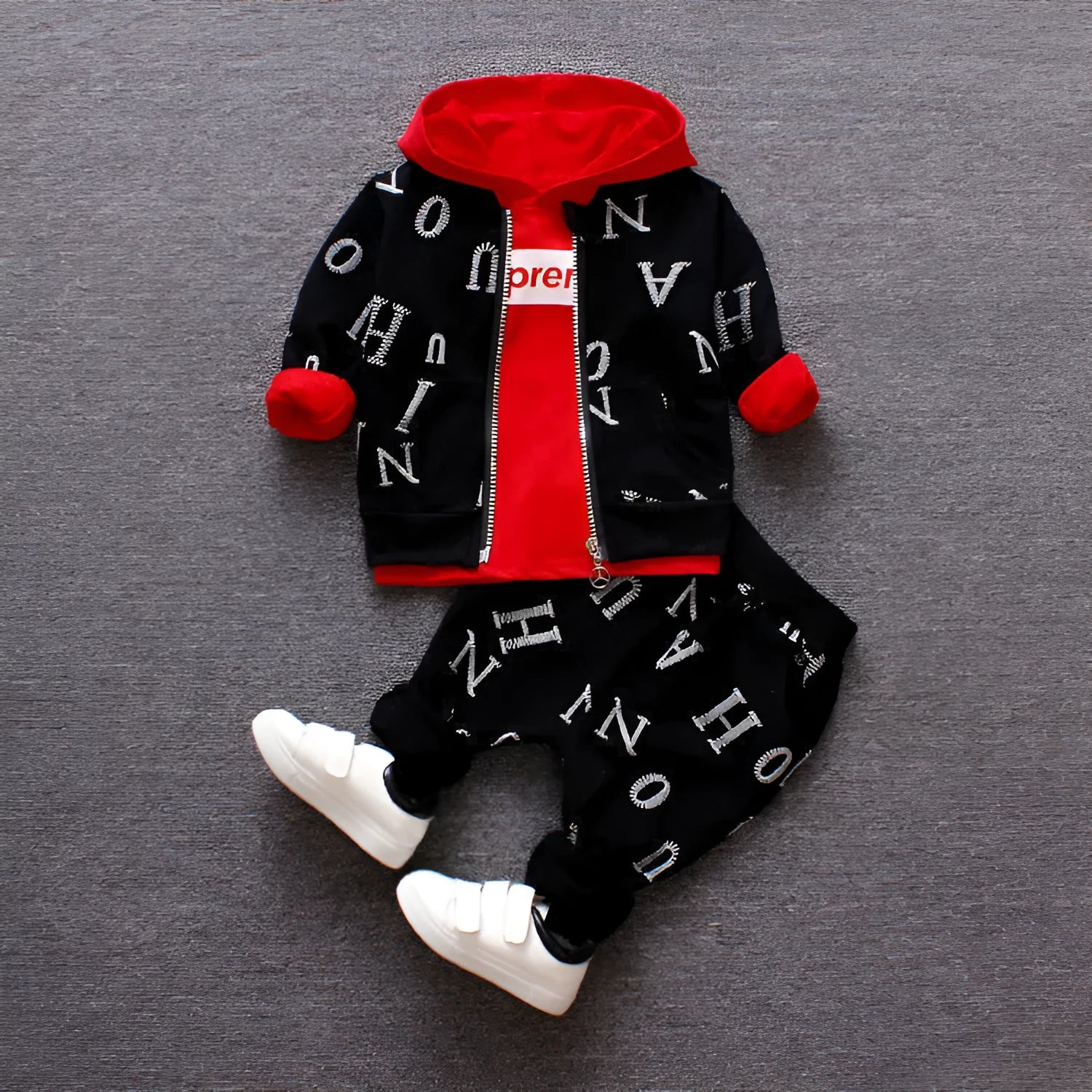 Red and white children's long sleeve clothing set made from polyester and vinylon blend fabric