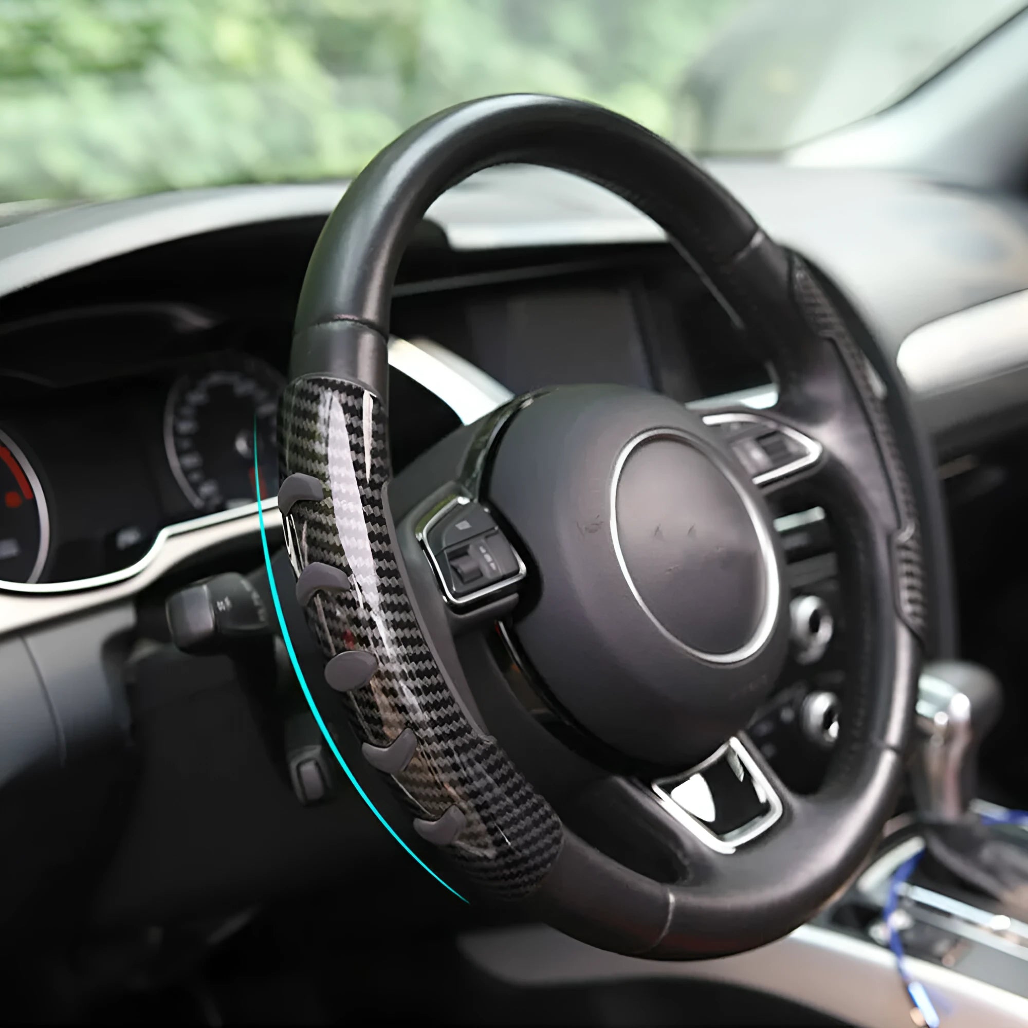Carbon fibre black anti-skid steering wheel sleeve for cars with a 38cm diameter.