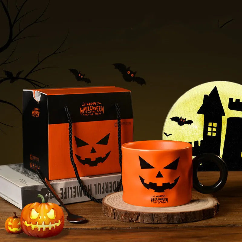 15cm orange ceramic pumpkin mug with handle, dessert spoon, and gift box packaging