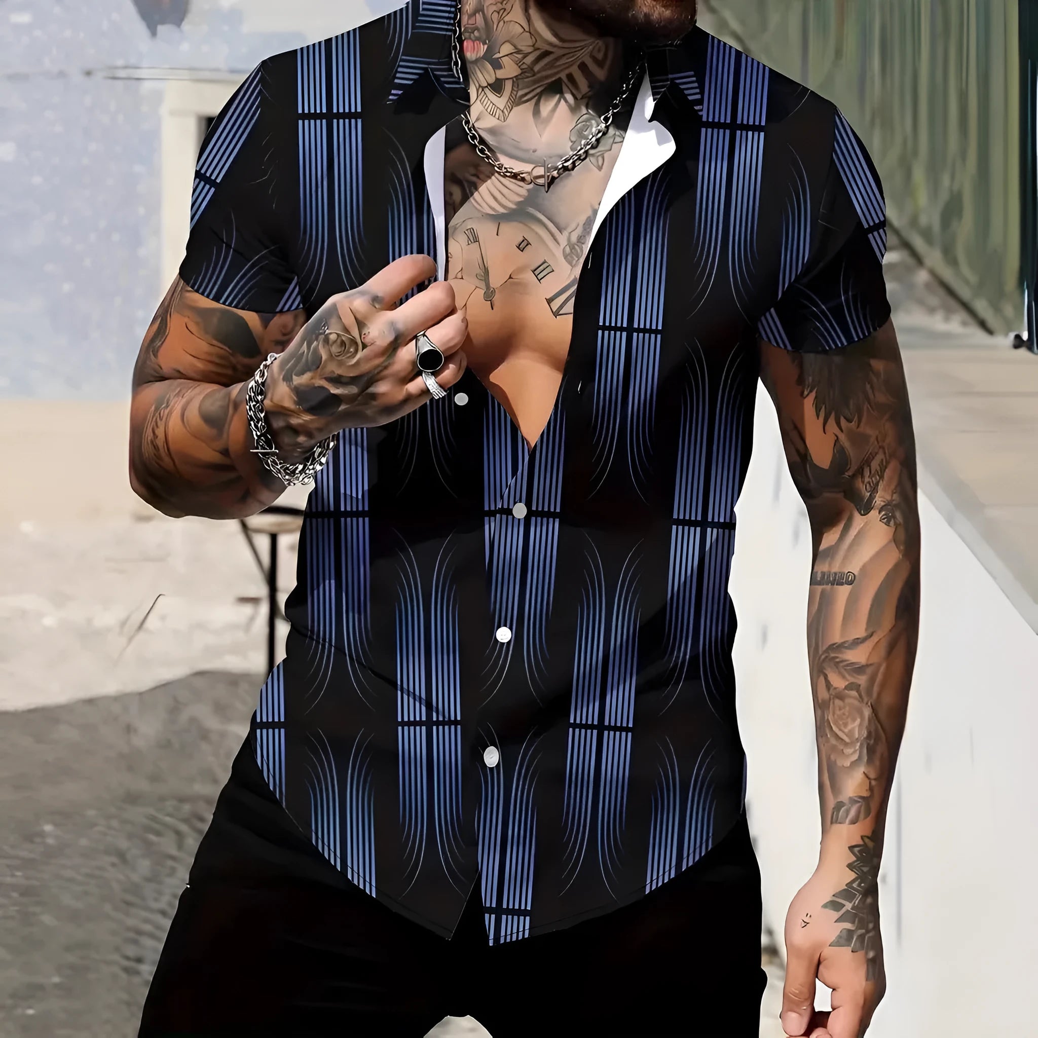 Men's geometric line print short sleeve shirt with lapel neckline in slim fit