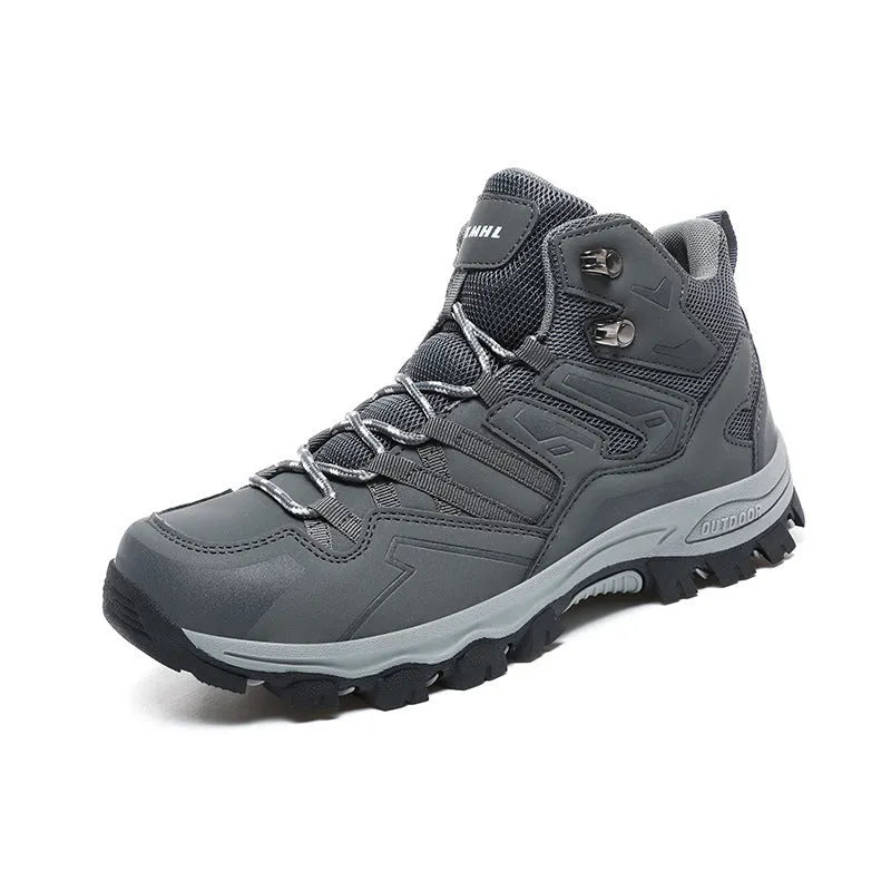 Low-top lace-up hiking sneakers in various colours with a rubber sole and flannel upper.
