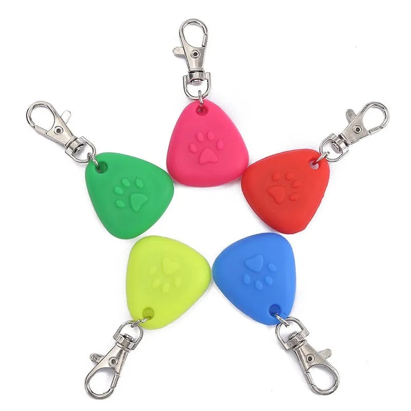 Silicone triangle-shaped light-up pendant ornament for pet collars in assorted colours