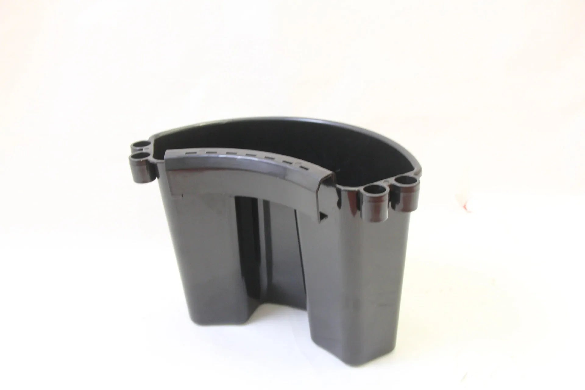 A durable PP plastic car washing bucket available in black, blue, pink, or red.