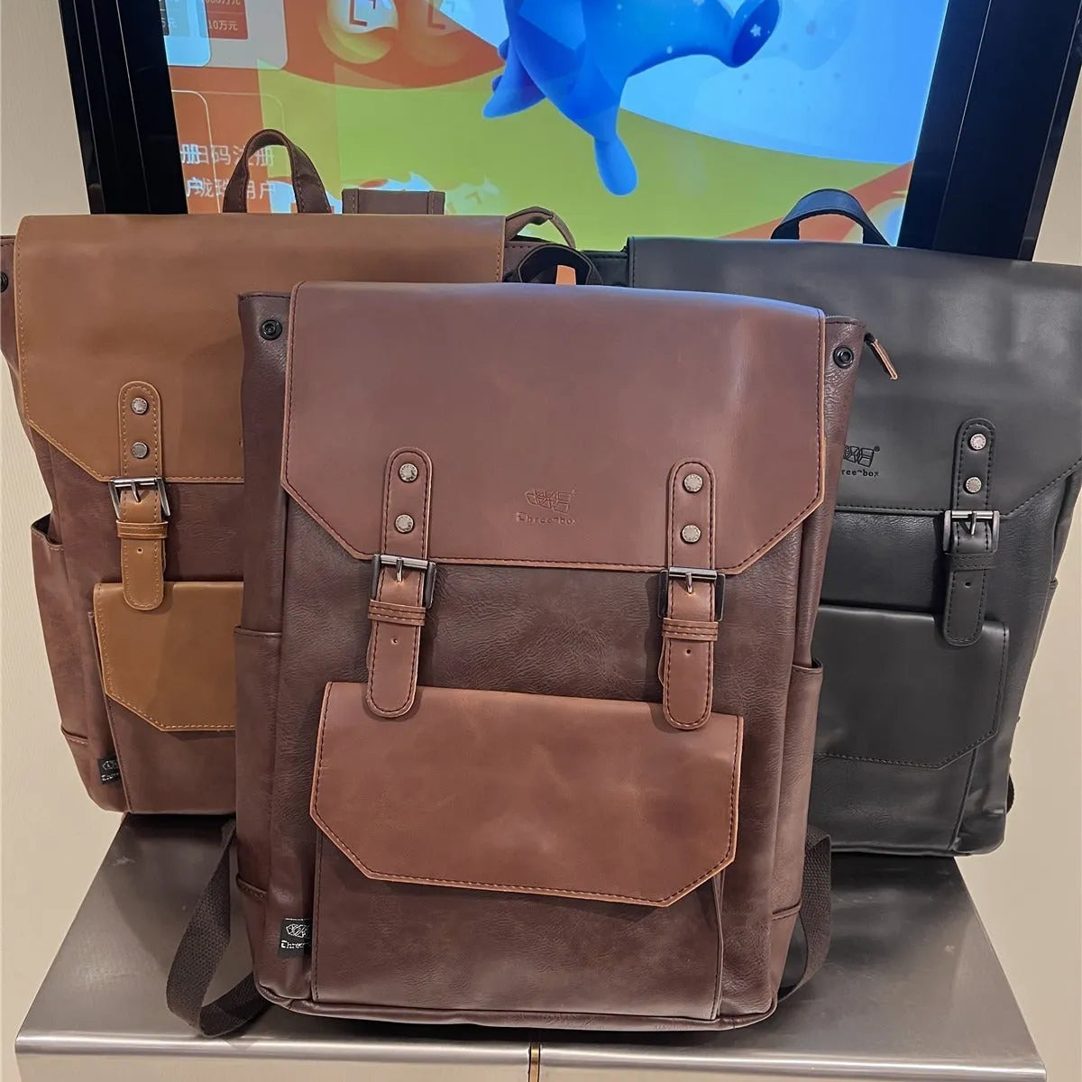 Unisex college style travel backpack in solid colour with large capacity for business travel