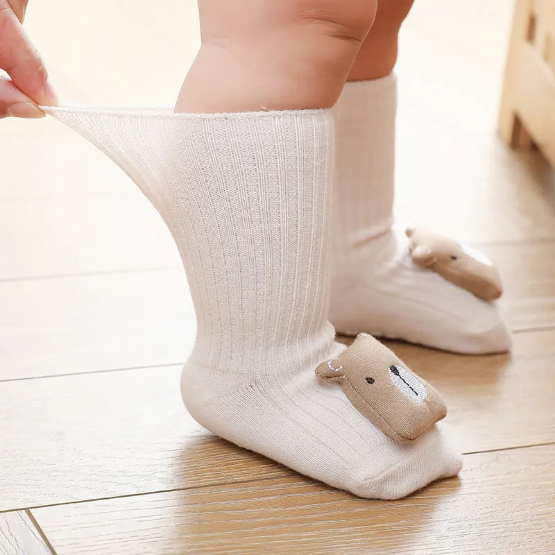 Children's non-slip socks in combed cotton with double needle construction for babies and toddlers