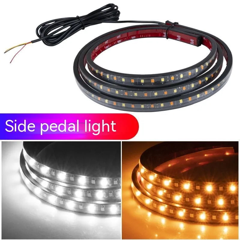 Pedal Streamer bicycle side steering yellow light lamp with long white-yellow PVC streamer on wheel.