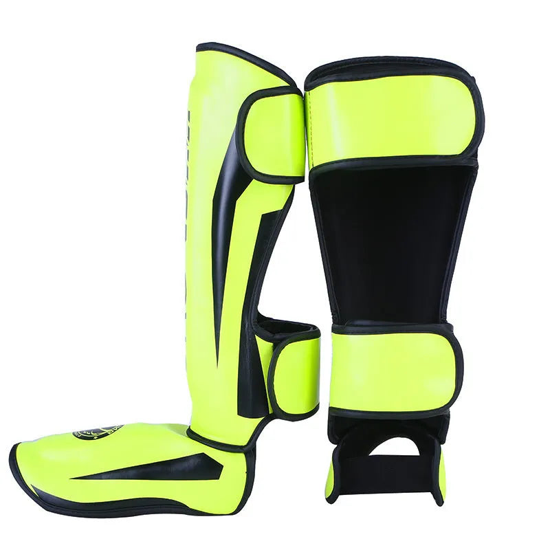 Junior adult boxing leggings in Black with PU and EVA foam padding