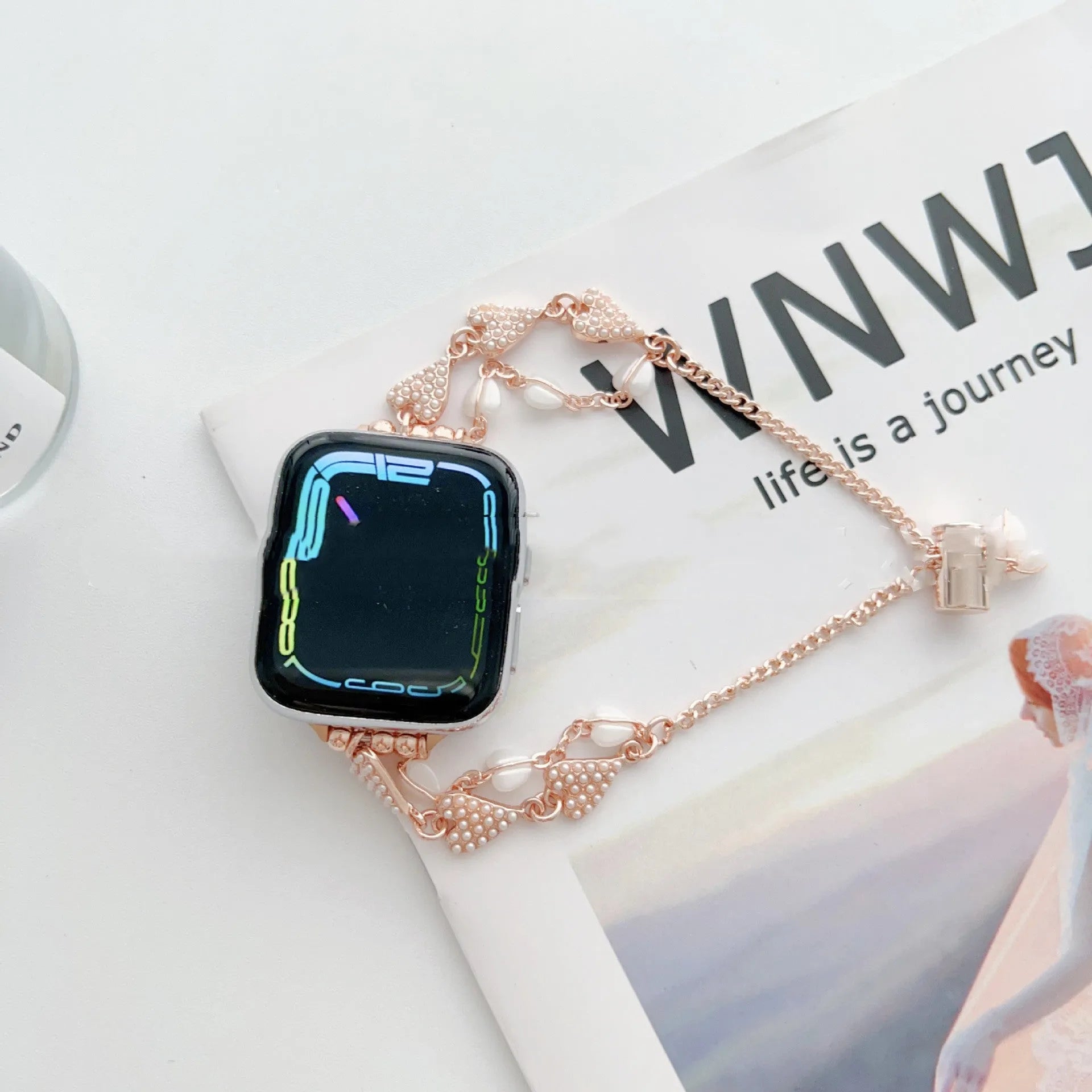 Love bracelet pearl chain metal strap for Apple Watch 38-49mm in gold colour