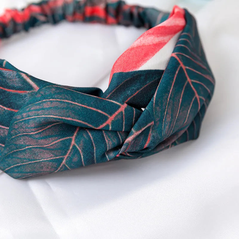 Red banana leaf cross pattern cloth headband for women's hair