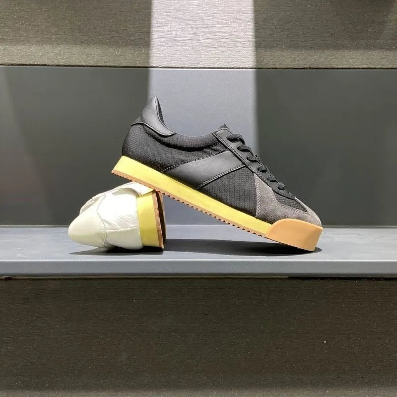 Men's summer sports shoes in cow suede with mesh panels and herringbone toe detail