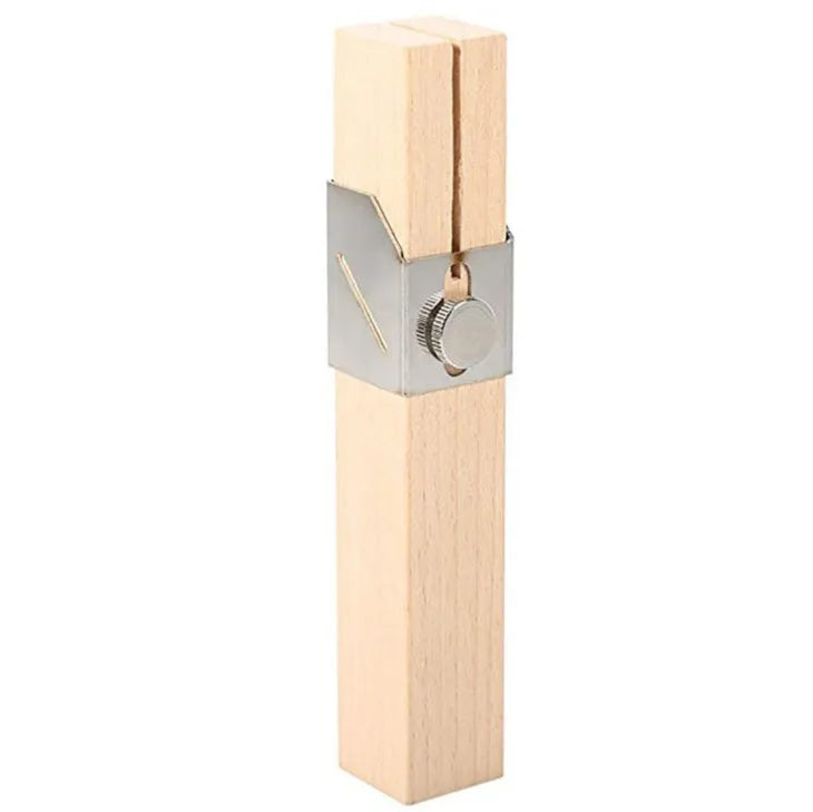 Plastic bottle cutter in log colour, 2.2x2.2x14cm, with slot for cutting PET bottles into rope