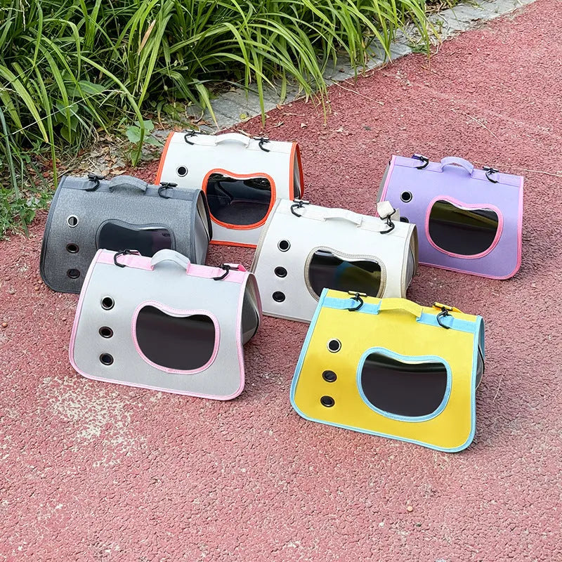 Medium-sized Oxford cloth pet bag in crossbody design with breathable construction