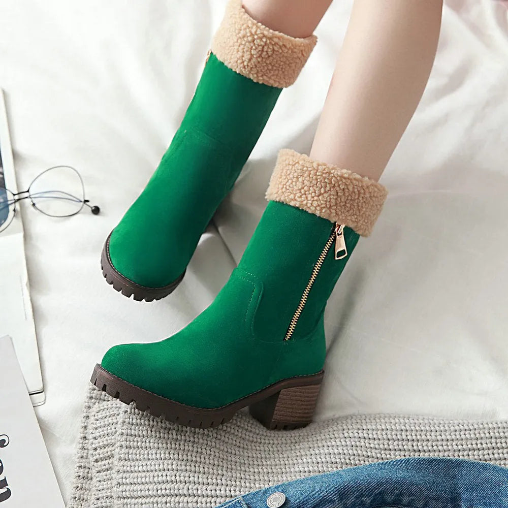 Ankle-high snow boots with a rubber sole and plush lining, shown in black, grey, green, and orange colour options