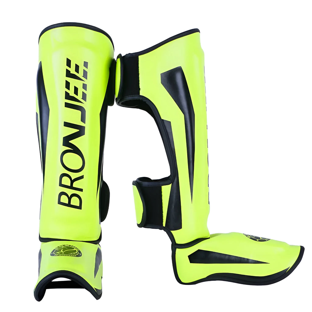 Junior adult boxing leggings in Black with PU and EVA foam padding