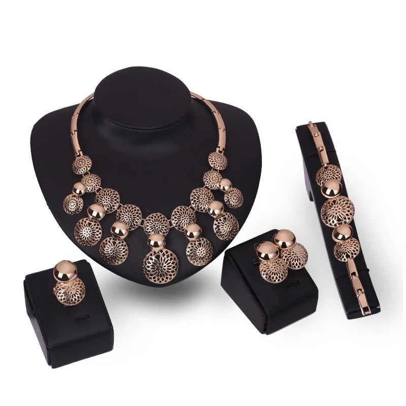 Korean fashion bride jewelry set of four pieces with alloy and electroplated finish