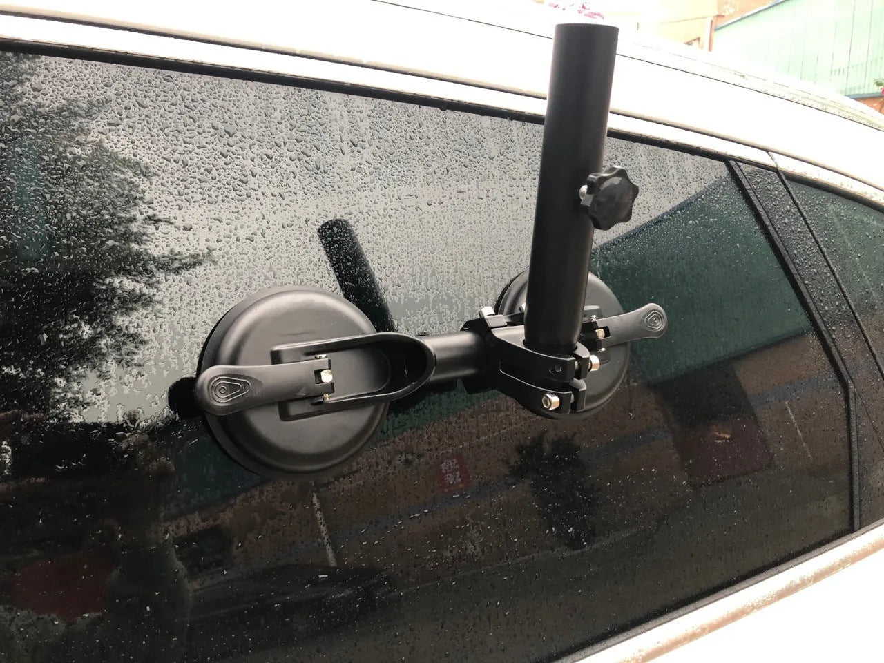 Black car flagpole glass sucker base with round rubber suction cup and ABS construction