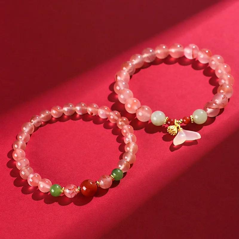 Women's handmade ice floating south red agate bracelet with white agate beads in fishtail pattern