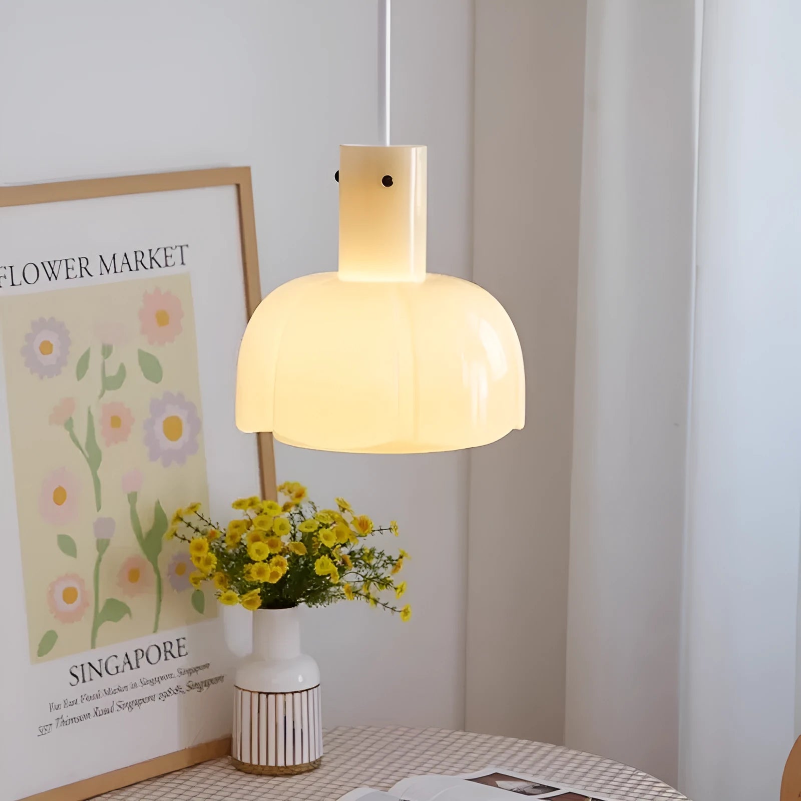 Medieval glass bud chandelier pendant light in retro style with tricolour lighting