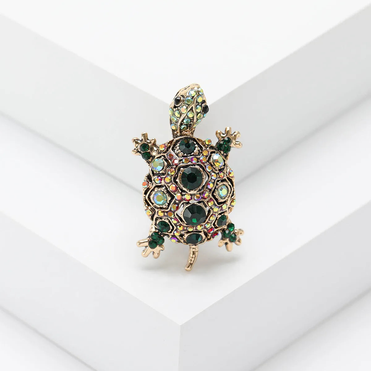 Retro rhinestone turtle brooch in alloy with blue, green, and red colour options